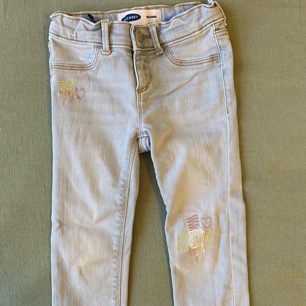 Girl’s 4T Ballerina Crop Jeans